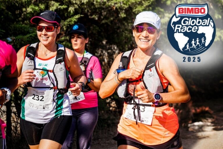 5K Runners with the Bimbo Global Race logo