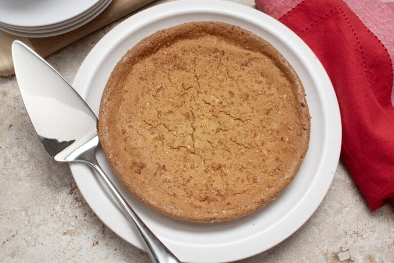 Otis Spunkmeyer's new Snickerdoodle Cookie Pizza
